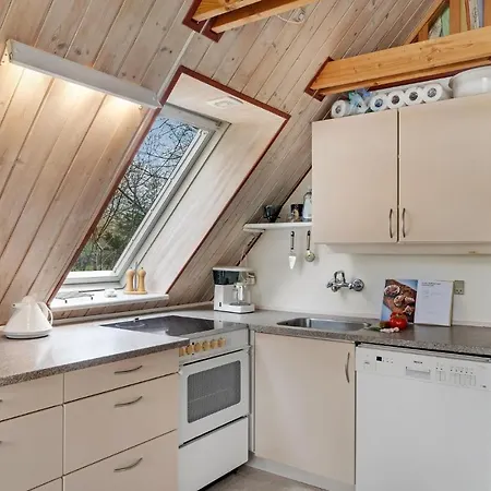 3 Bedroom Gorgeous In Feriehus